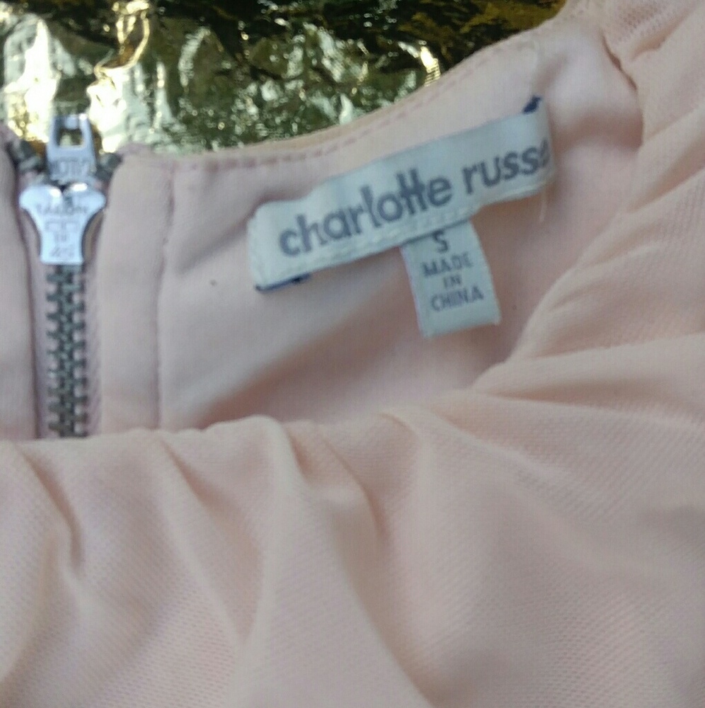 Dress - Picture 2 of 3